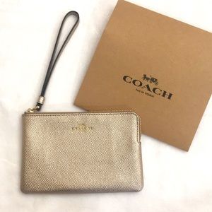 *NEW* Coach Wristlet